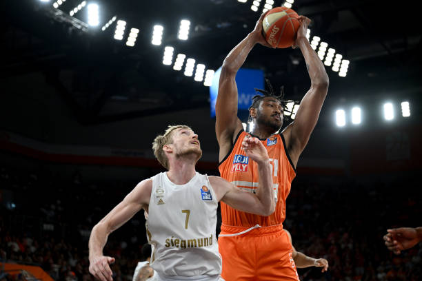 无球跑动 无球跑动