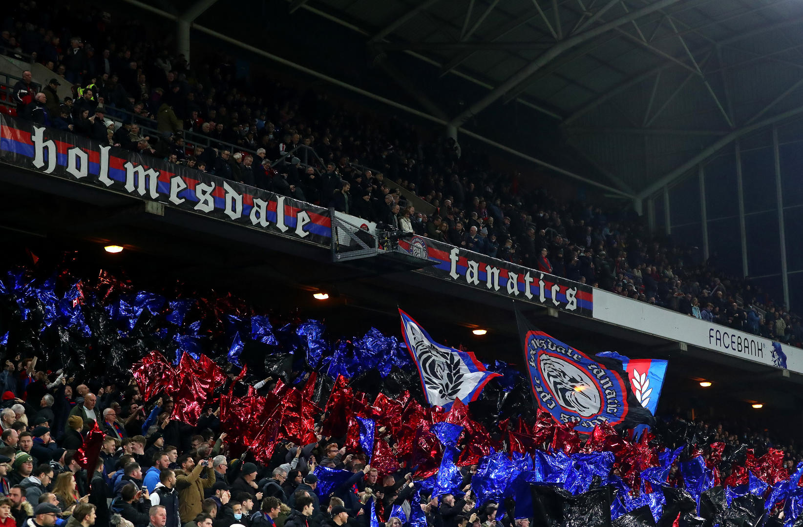 战术上的合 战术上的合