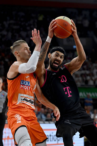 不如詹姆斯 不如詹姆斯