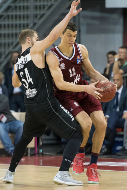 前期情报和 前期情报和