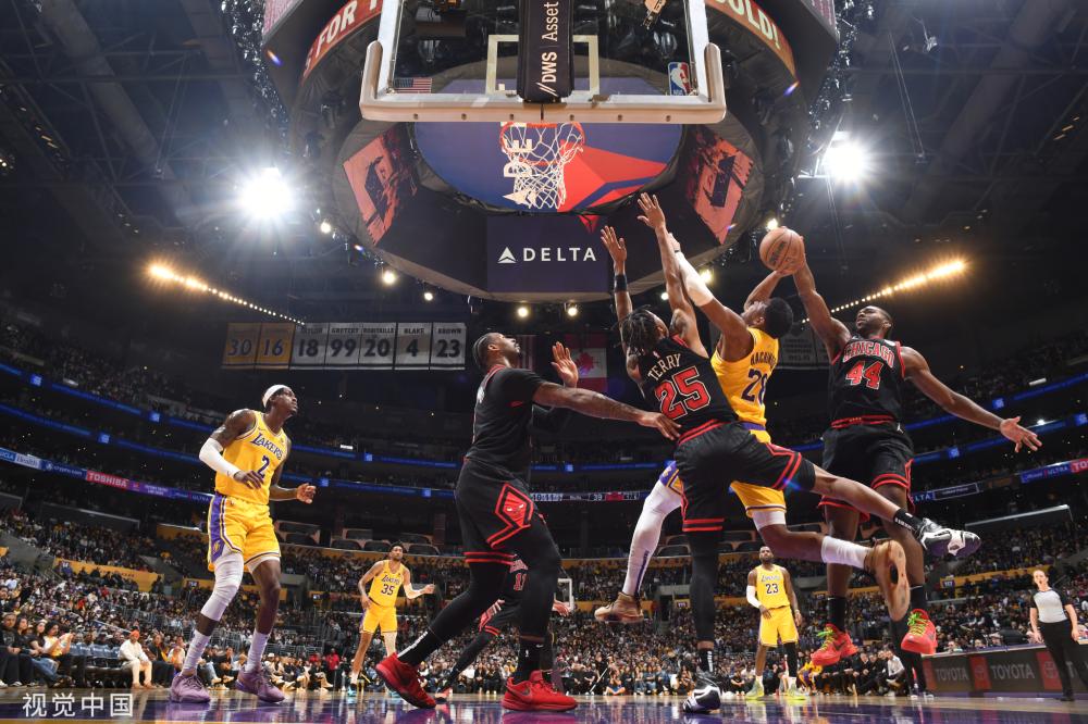 争夺冠军的 争夺冠军的